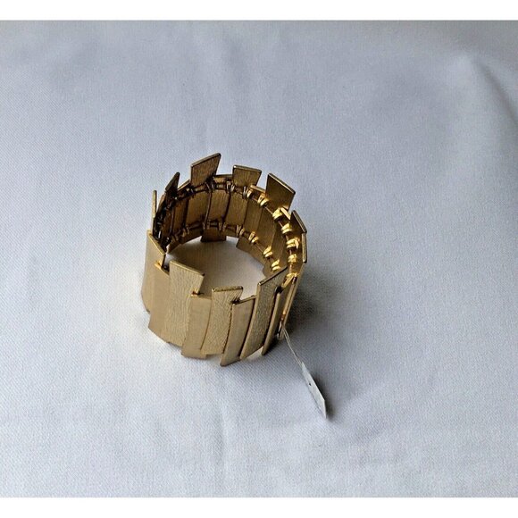 Lia Sophia Kiam Cuff Brushed Matte Gold Tone Stretch Bracelet Red Carpet 2011 - Picture 2 of 2